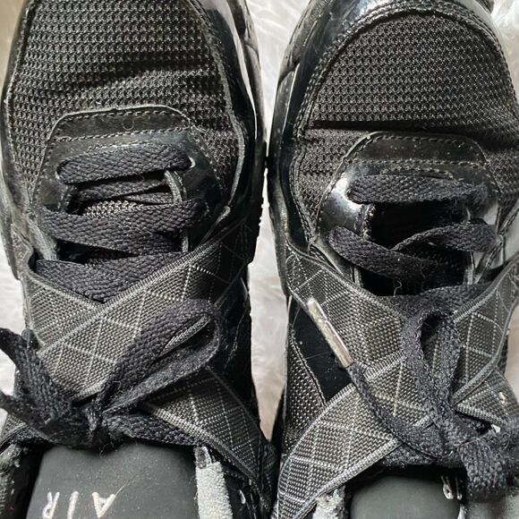 Nike Air Raid Sneakers - Picture 13 of 15